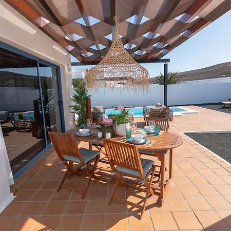 Villa Guajara By Villalia Playa Blanca  Exterior foto